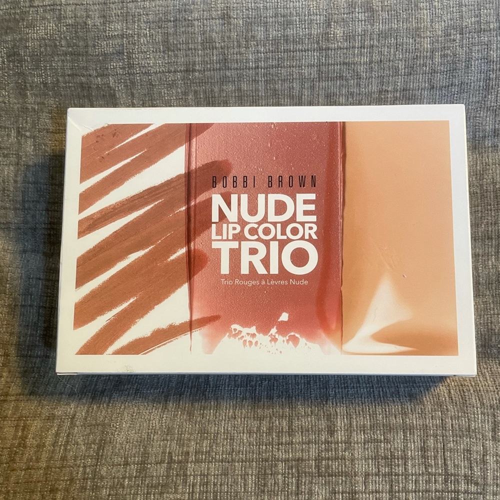 Bobbi Brown Nude Lip Color Trio. New in box!!